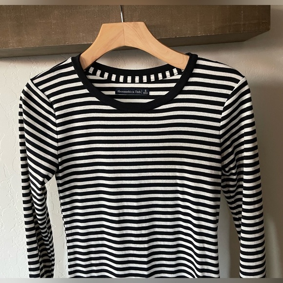 Abercrombie & Fitch Striped Long Sleeve Shirt Dress with lettuce hem, size S••• - Picture 3 of 13